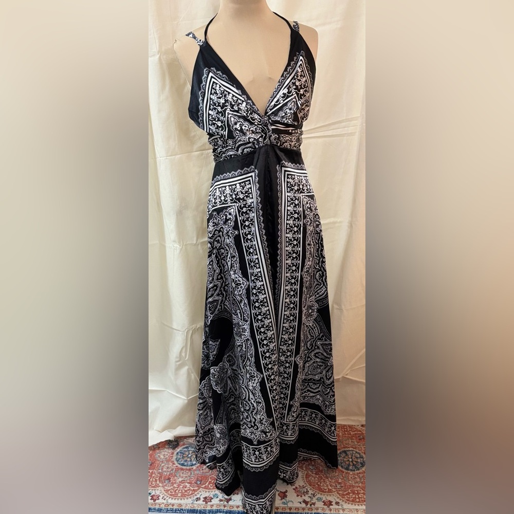 Le Chateau Black and White Halter Maxi Dress